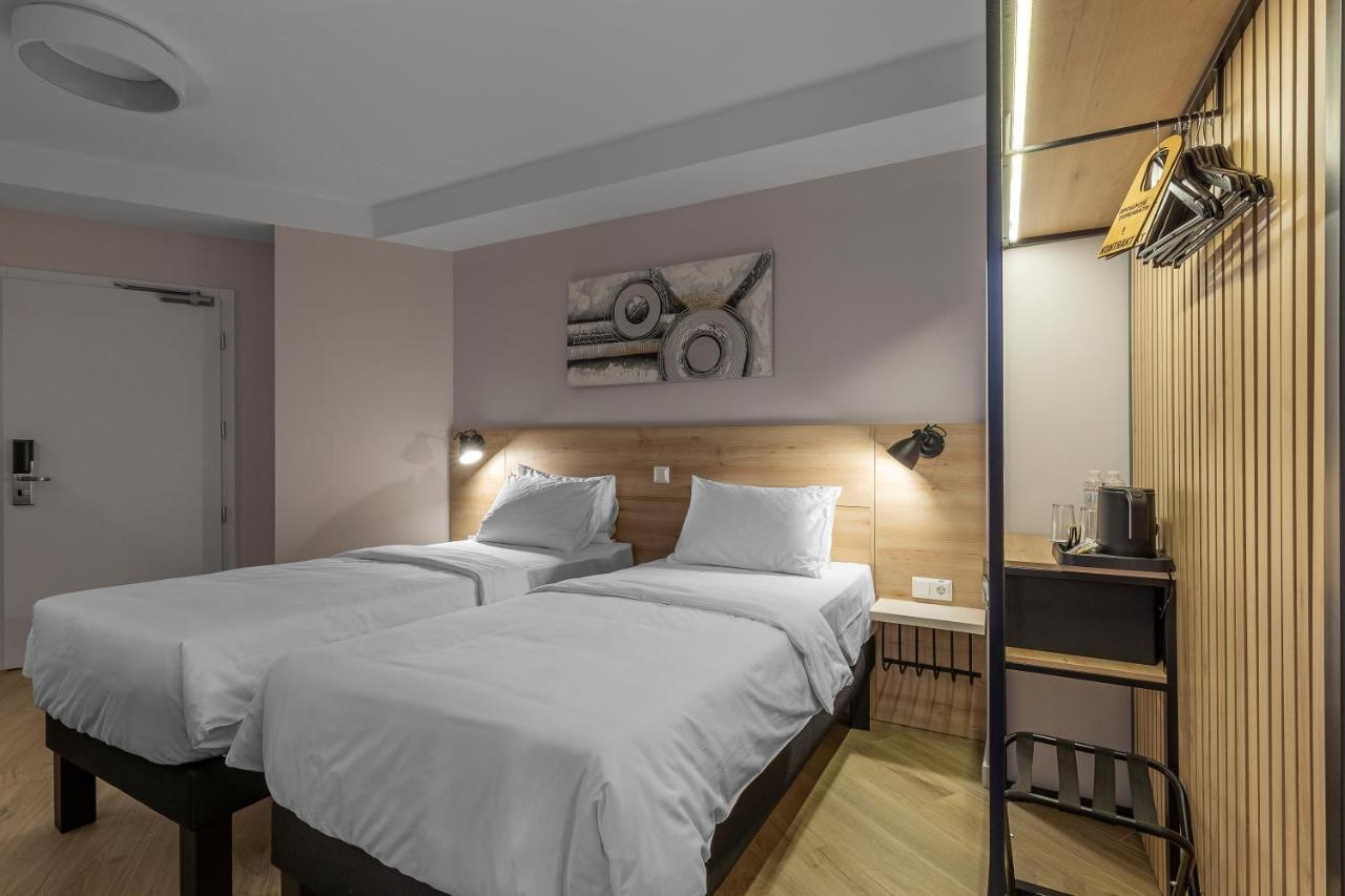 Kontrakt Boutique Hotel كييف المظهر الخارجي الصورة